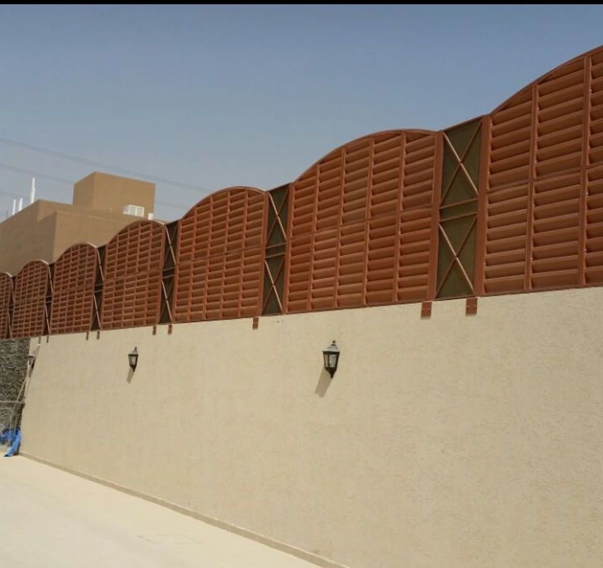 سواتر خشبية حديثة للمنازل